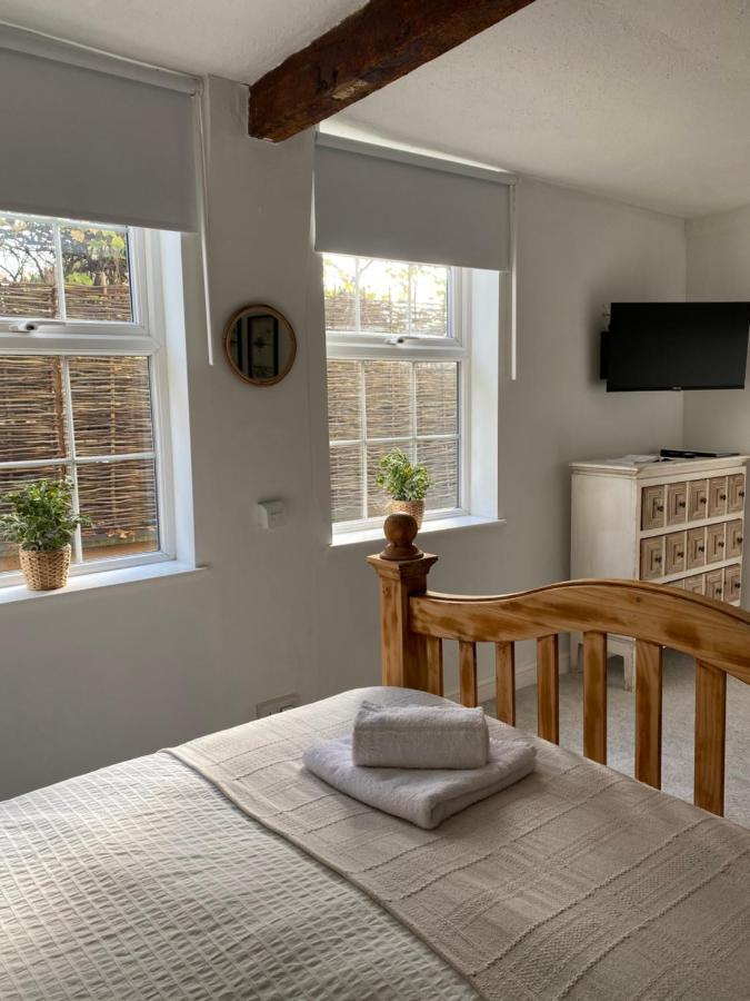 Little Limes An Adorable Little Suffolk Getaway With Outside Space Near Woodbridge Eyke Bagian luar foto